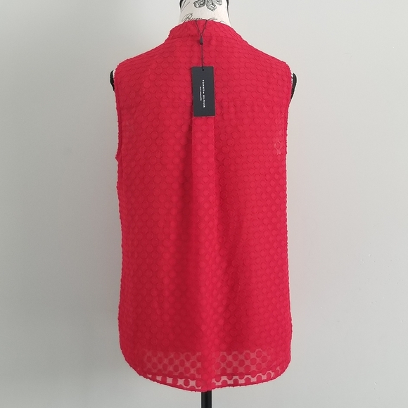 NWT tommy Hilfiger red ruffle neck bow  sleeveless blouse - Picture 2 of 5